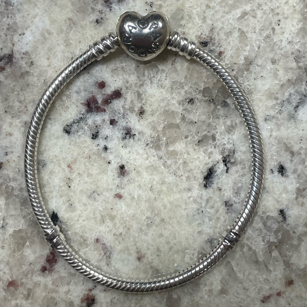 Pandora Moments Heart Clasp Snake Chain Bracelet